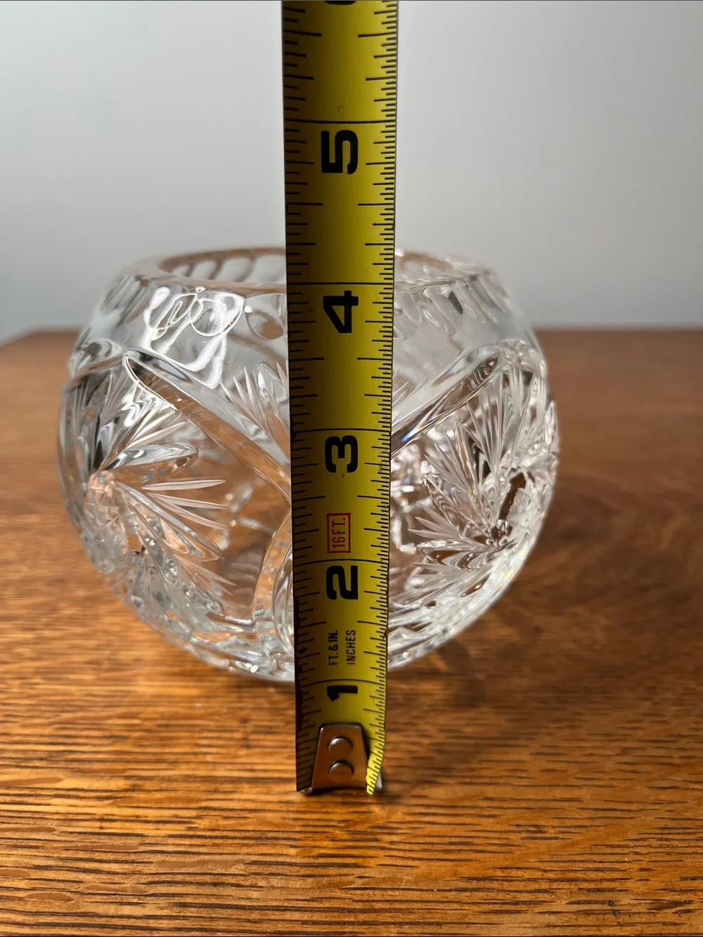 Vintage Cut Crystal Bowl Floral Fan Starburst Pattern Scalloped Rims